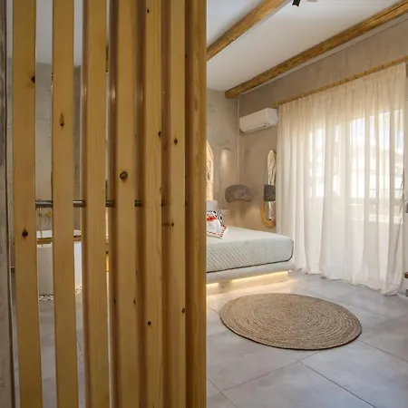 Saint Zoe Luxury Apartment