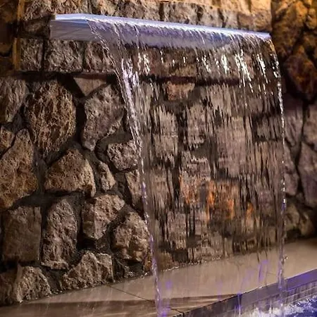 Saint Zoe Apartman *